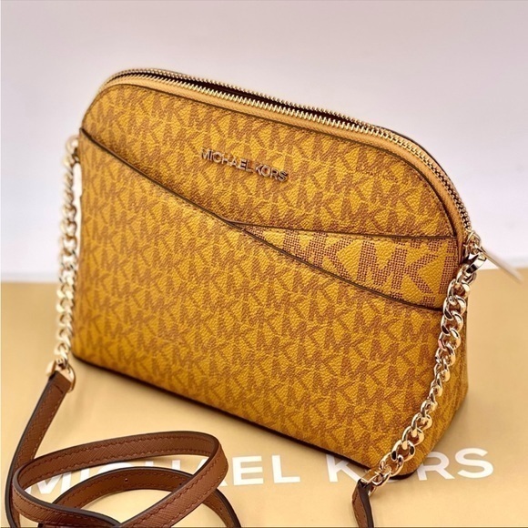 Michael Kors Handbags - New Michael Kors Dome Crossbody Bag Marigold